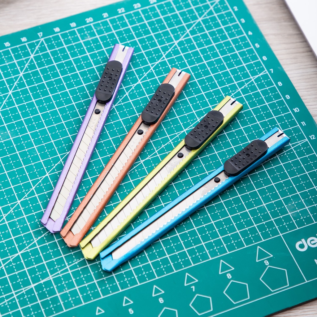 CUTTER DELI ESSENTIAL METAL C/CLIP