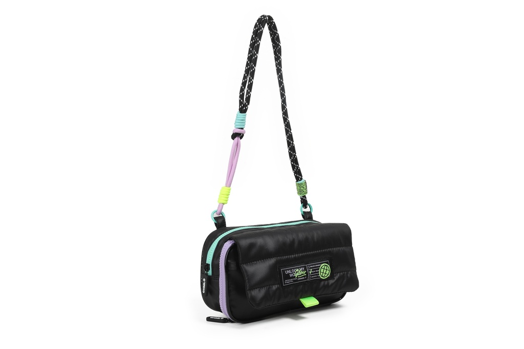 CARTUCHERA CHIMOLA PUFFY AND SHINY NEGRO