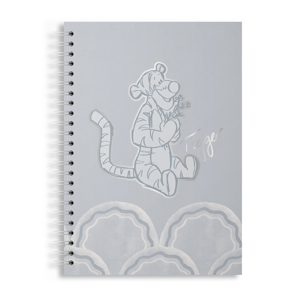CUADERNO EZCO 16X21 TAPA DURA DOBLE ESPIRAL 80 HOJAS RAYADAS WINNIE POOH