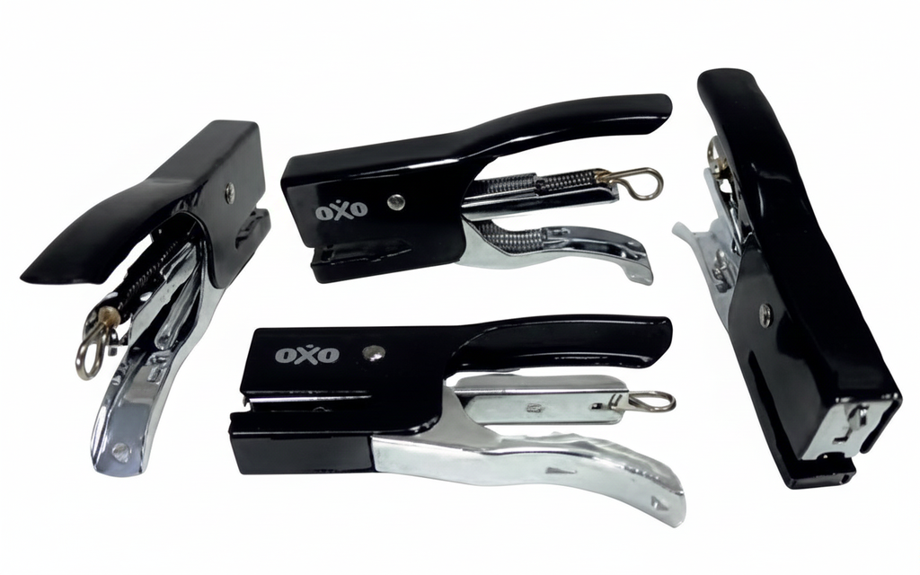 ABROCHADORA OXO Nº10 PINZA CHICA METAL NEGRO 123