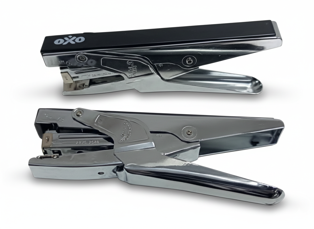 ABROCHADORA OXO METAL PINZA MEDIANA 274